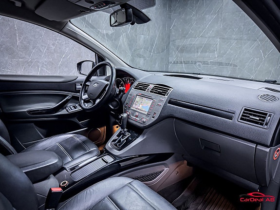 Ford Kuga 14 of 30