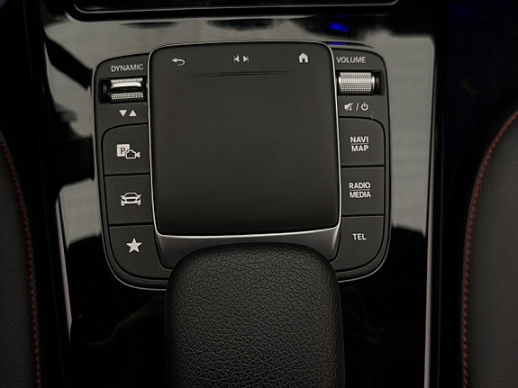 Mercedes-Benz A200 26 of 30