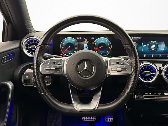 Mercedes-Benz A200 12 of 30