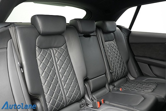Audi Q8 30 of 30