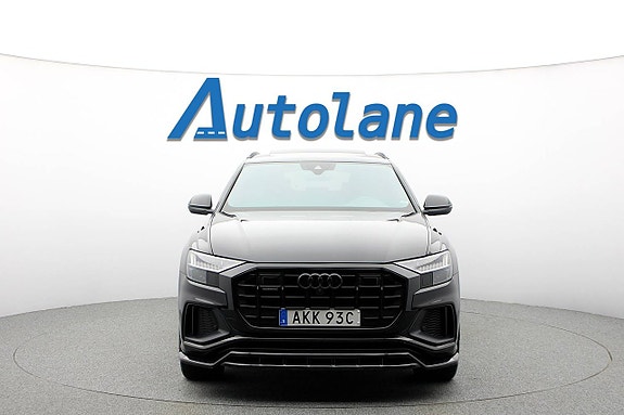 Audi Q8 3 of 30