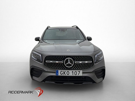 Mercedes-Benz GLB250 2 of 30