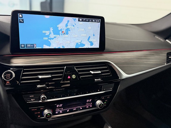 BMW M550i 17 of 27