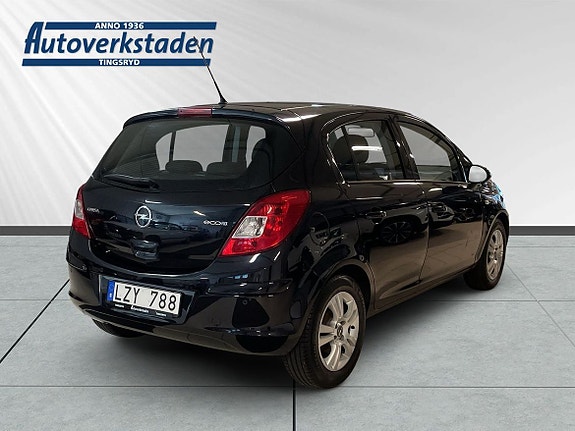 Opel Corsa 3 of 8