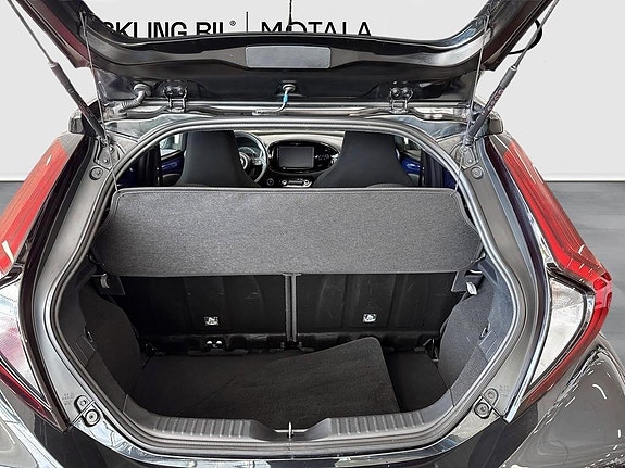 Toyota Aygo X 11 of 11