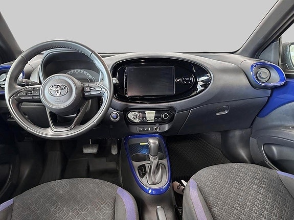 Toyota Aygo X 9 of 11