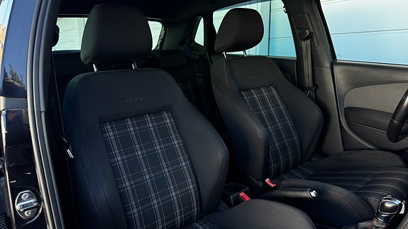 Volkswagen Polo 17 of 20