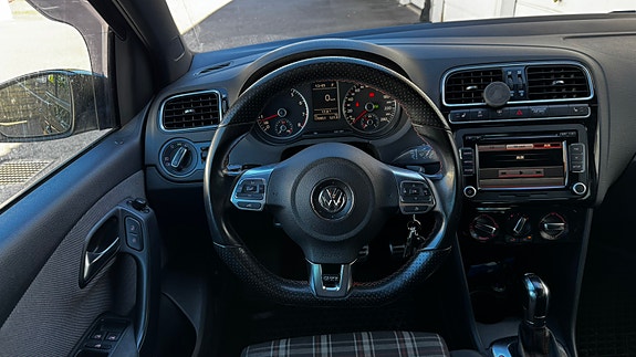 Volkswagen Polo 12 of 20