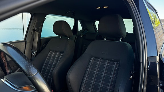 Volkswagen Polo 14 of 20