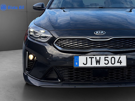 Kia Ceed 6 of 30