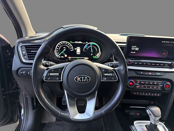 Kia Ceed 25 of 30