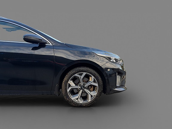 Kia Ceed 8 of 30