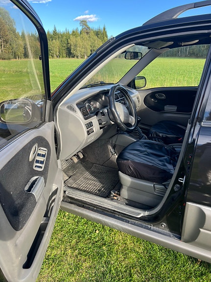 Suzuki Grand Vitara 5 of 11