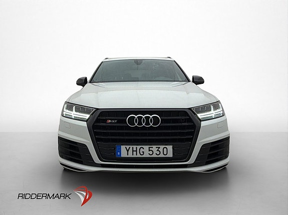 Audi SQ7 2 of 30