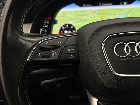 Audi SQ7 15 of 30