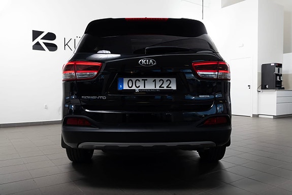 Kia Sorento 11 of 27
