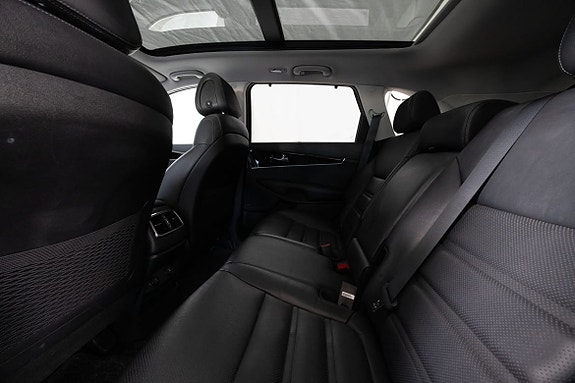 Kia Sorento 17 of 27