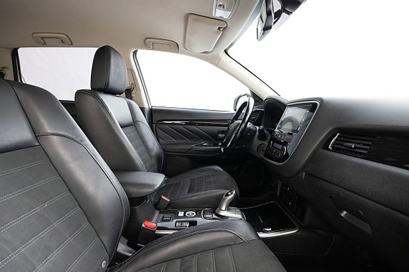Mitsubishi Outlander 14 of 19