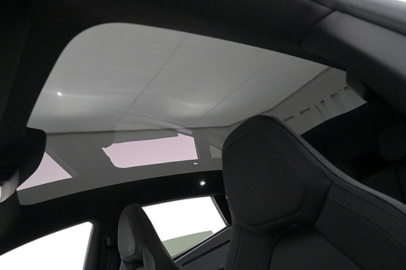 Polestar 4 20 of 27