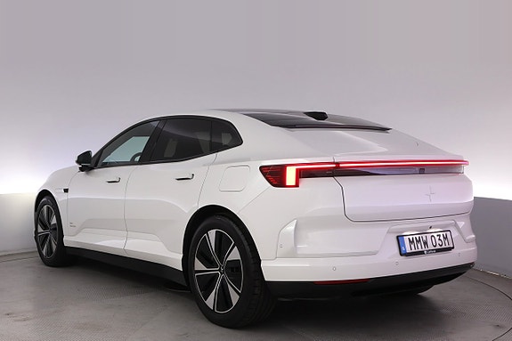 Polestar 4 4 of 27