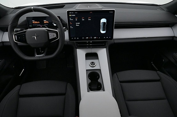 Polestar 4 6 of 27