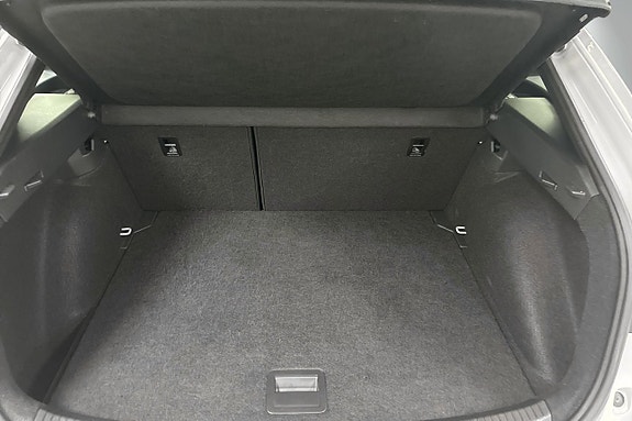 Volkswagen Taigo 17 of 23