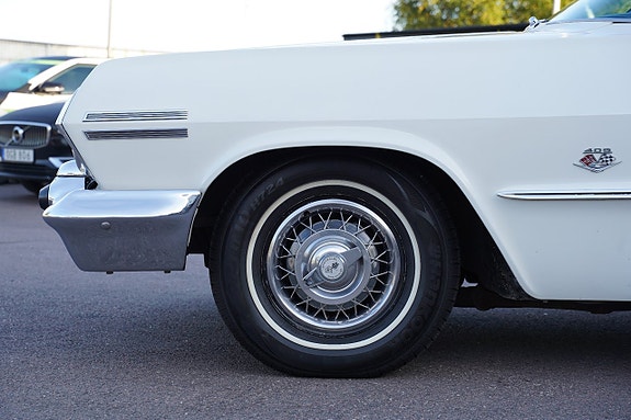 Chevrolet Impala 7 of 30