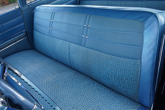 Chevrolet Impala 12 of 30
