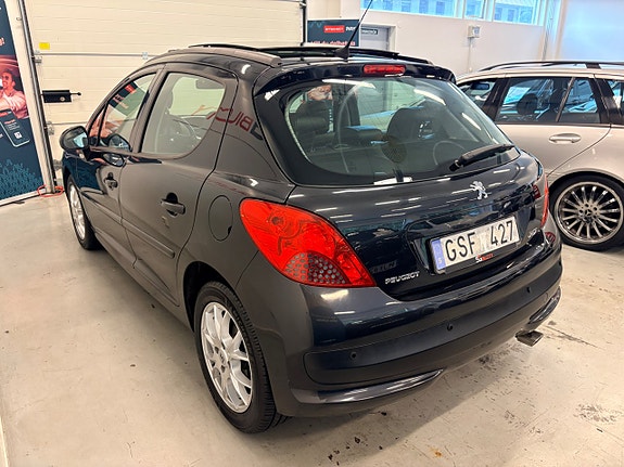 Peugeot 207 15 of 30