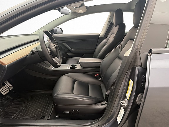 Tesla Model 3 12 of 30