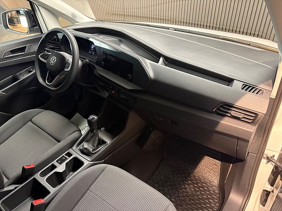 Volkswagen Caddy 8 of 15