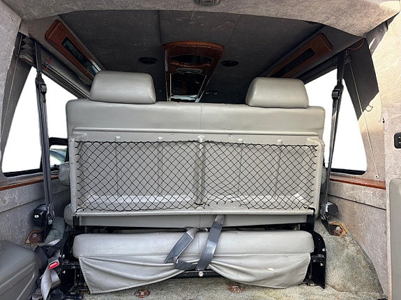 Chevrolet Express 22 of 30