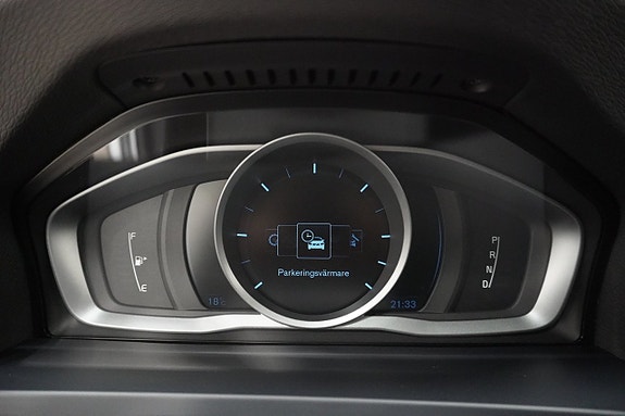 Volvo V60 Cross Country 25 of 26