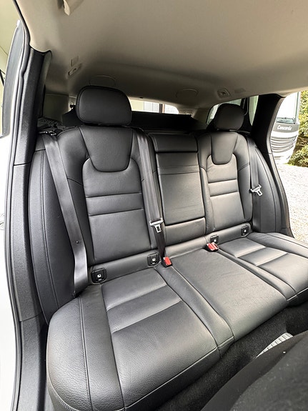 Volvo V60 18 of 23