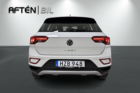 Volkswagen T-Roc 8 of 21