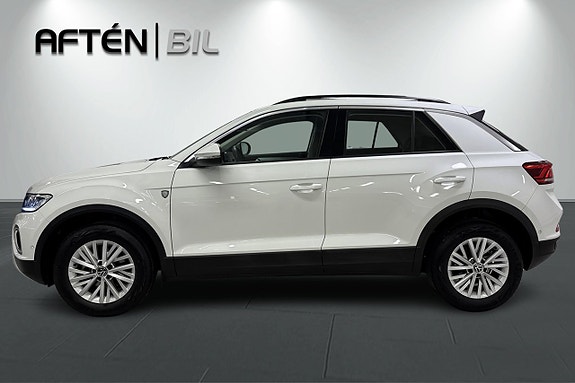 Volkswagen T-Roc 10 of 21