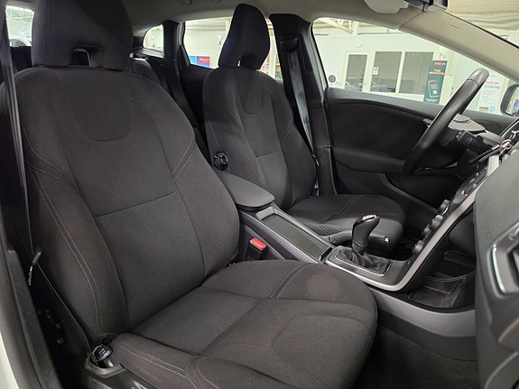 Volvo V40 20 of 21