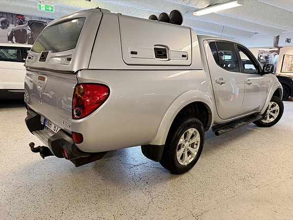 Mitsubishi L200 4 of 21