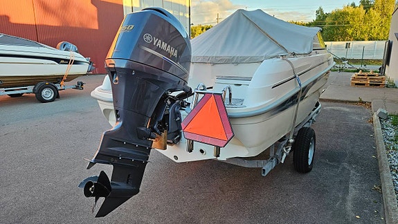 Yamarin 63 DC -13 Yamaha F150 AETX 1 ägare sötvatten 6 of 12