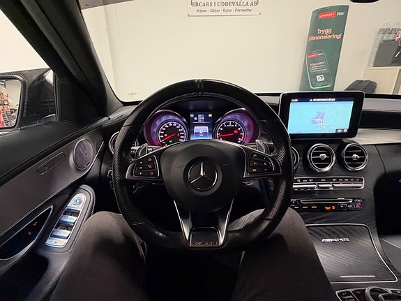 Mercedes-Benz C63 16 of 25