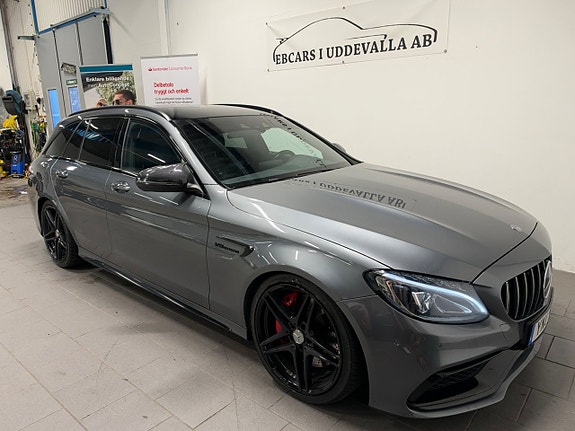 Mercedes-Benz C63 3 of 25