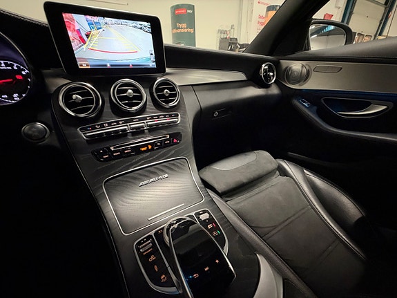 Mercedes-Benz C63 18 of 25
