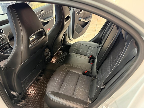 Mercedes-Benz A200 13 of 14