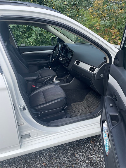Mitsubishi Outlander 18 of 22