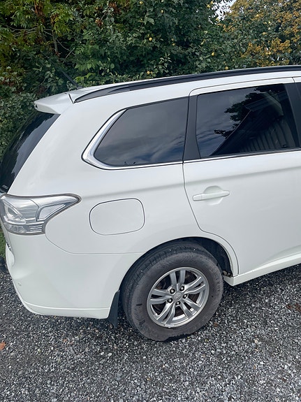 Mitsubishi Outlander 3 of 22