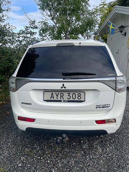Mitsubishi Outlander 12 of 22