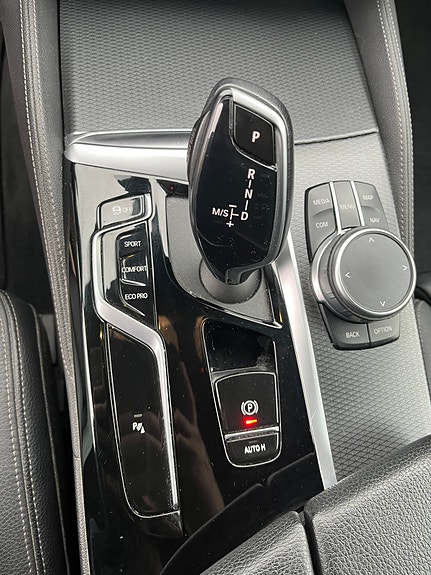 BMW 520d 10 of 13
