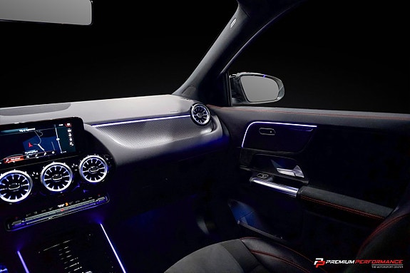Mercedes-Benz GLA200 19 of 24