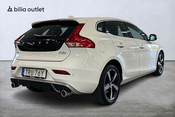 Volvo V40 6 of 25