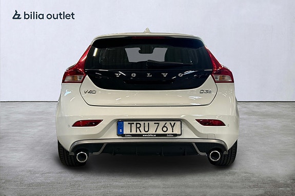 Volvo V40 7 of 25